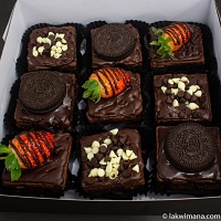 Classic Chocolate Brownie Pack 9pcs